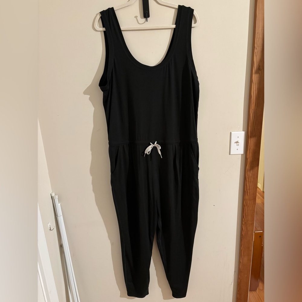 Vuori Lux Harem Black Sleeveless Drawstring Jumpsuit - XL